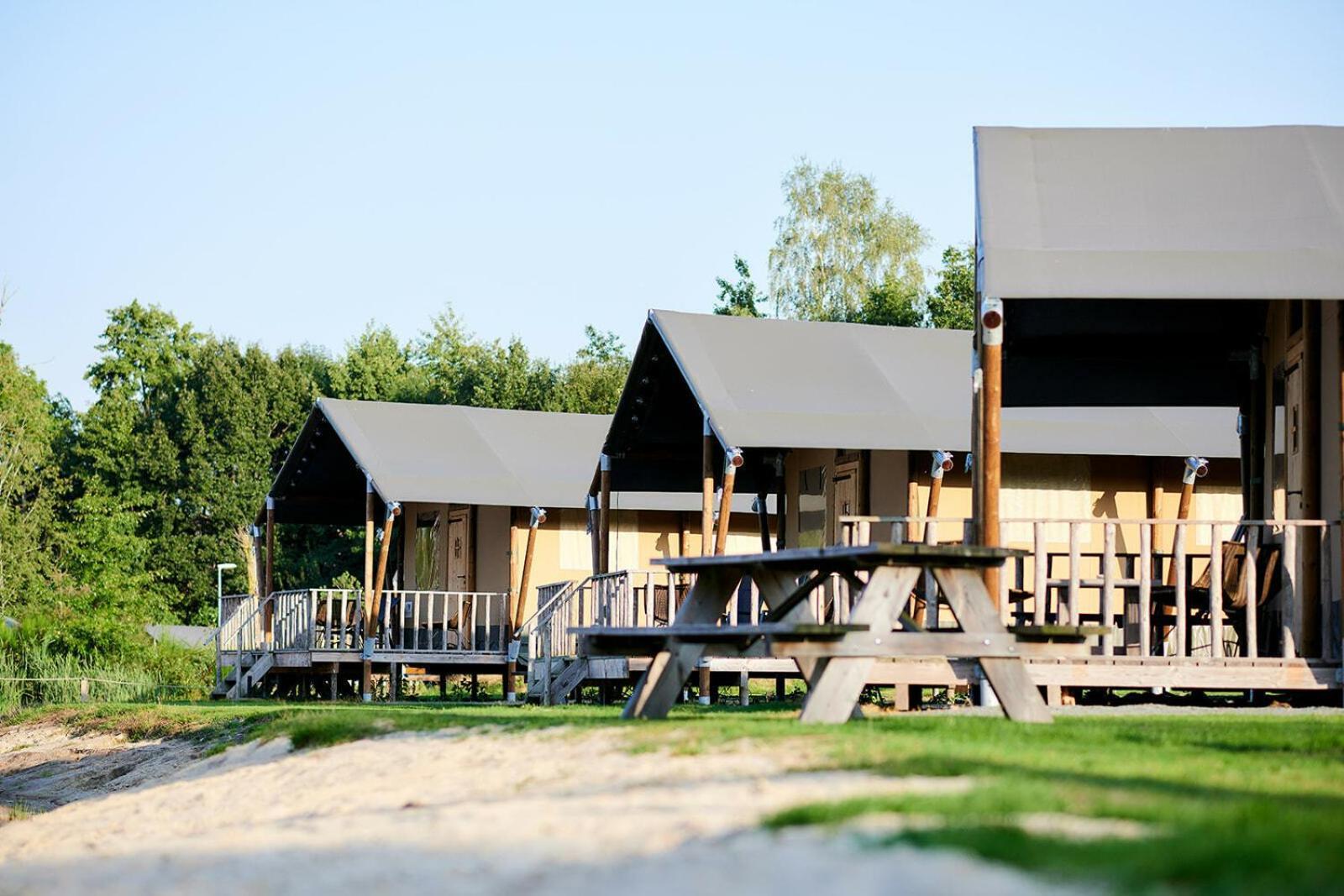 Vakantiepark Sallandshoeve Nieuw-Heeten Eksteriør billede